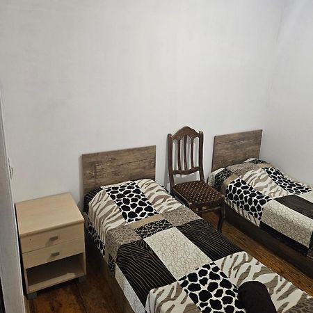 Guesthouse SVANURI SAKHLI Ushguli Extérieur photo
