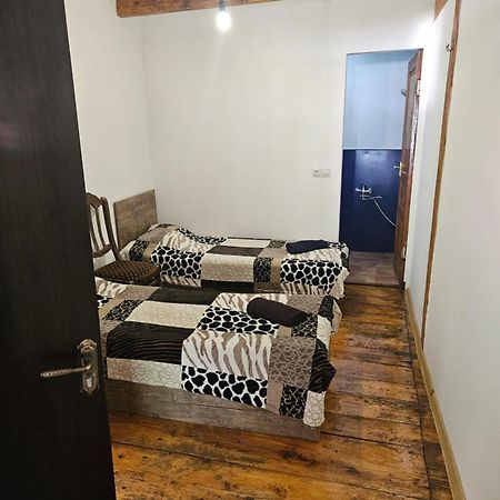 Guesthouse SVANURI SAKHLI Ushguli Extérieur photo
