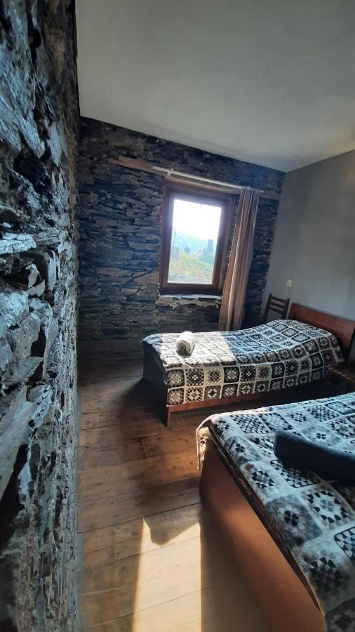 Guesthouse SVANURI SAKHLI Ushguli Extérieur photo