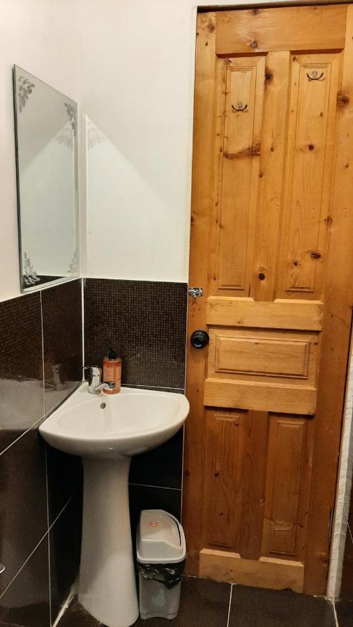 Guesthouse SVANURI SAKHLI Ushguli Extérieur photo